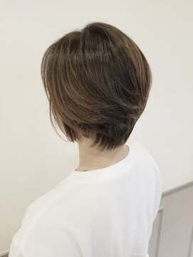 グランシュ 青葉台店(GranCieux) 爽やかショートレイヤーボブ☆