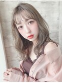 大人可愛いモテ・愛され透け感ハイトーングレージュ20代30代