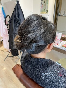 ハピエル ヘアークルー(HAPPYEL hair crew) 短くてもできる！ハーフアップ♪結婚式 二次会 お呼ばれヘア