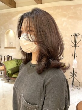 ビュートリアム265(BEAUTRIUM 265) ミディアムレイヤー/レイヤーカット/くびれヘア 20代30代40代