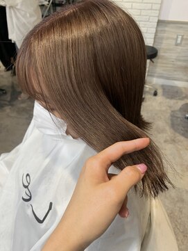 リーホリエ(Lee Horie) ミルクティーベージュ / mio