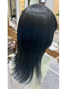 ヘアー リッツ 武豊店(Hair Ritz) 地毛っぽブルーカラー