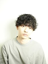 《＊無造作スパイラルパーマ＊》スタイリングが簡単に仕上がるカジュアルなスタイル【メンズ】