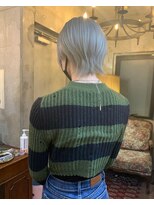 チクロ(ticro)&nbsp;【チクロ】プラチナシルバー　ショートボブ