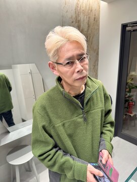 ソル 栄矢場町(SOL) 白髪ぼかし/ハイトーン/40代/50代/60代/メンズショート