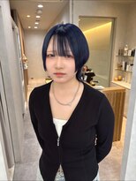 ジル(JiLL.)&nbsp;ネイビーカラーショートウルフ【広島/本通】