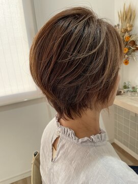 ラナヘアー(Lana hair) ショートカット
