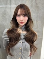 マウル 栄(MAEUL)&nbsp;韓国前髪　くびれヘア　イメチェン 美髪夏のヘアアレンジ