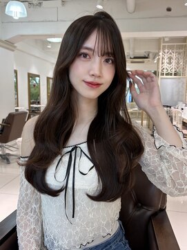 フォルテ 表参道店(FORTE) 流し前髪×くびれで今っぽモテヘア完成!