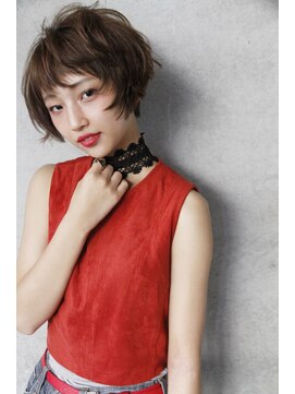 エヌ(N) フェザーショート