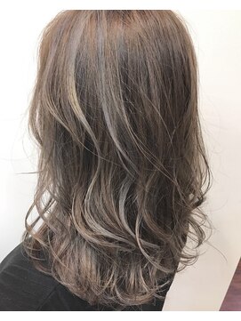 リゴ ヘアー(RIGO hair) 外ハネ、ハイライト