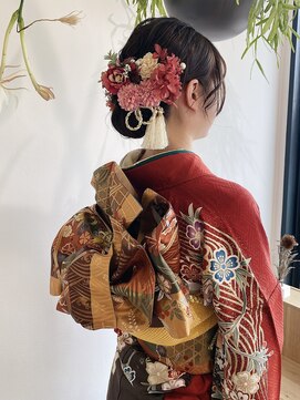 オーシャン(Ocean) ［Ocean Hair&Life 水田成美］成人式☆卒業式シニヨンアレンジ