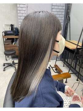 イキプラスディードットログ 大和八木駅前店(ikii+D.Log) イヤリングカラー ホワイトカラー 大和八木