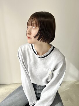 シスタ(SISTA) マッシュショート×酸熱トリートメント×春カラー×小顔ヘア