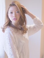 オジコロジ(ojiko.roji)&nbsp;☆月曜営業☆ojiko.外国人風カラーで大人可愛い耳掛け小顔ミディ