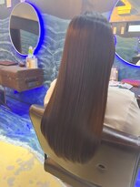 ラズリー(Lazliy)&nbsp;縮毛矯正でロングヘアをサラ艶髪に！