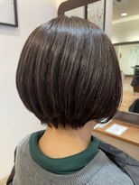 アイニ 河内小阪店(aini)&nbsp;白髪ぼかしカラー白髪ぼかしハイライト大人ショート30、40、50代