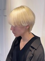 ベレーザ 渋谷(BELEZA)&nbsp;7550ニュアンスカラーブロンドサイドバングツーブロック刈り上げ