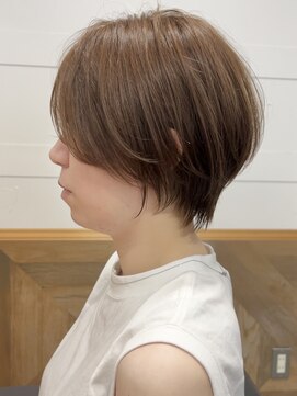 ビュー フクオカ(VIEW FUKUOKA) 大人似合わせレイヤーカット30代40代50代ショート×アースカラー