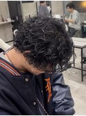 サーフカール　刈り上げ眉カットツイストスパイラルパーマ