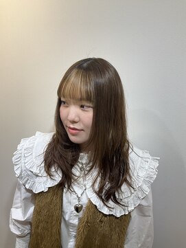 クク(coucou) レイヤーカット×フェイスフレーミングカラー