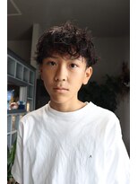 クヴェル(Kvell) ラフマッシュ 【一宮/メンズカット/波打ちパーマ/眉毛カット】