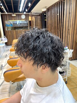 クオリス 上板橋店(QUALIS) 縦落ちパーマ×ツイストスパイラル◎色気爆発