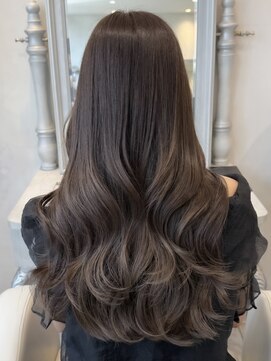 ザックラフィネ(ZACC raffine) まろベージュ/ブリーチなし/レイヤーカット/くびれヘア