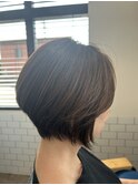 前下がりショートボブ