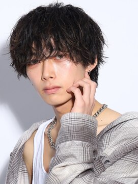 コンフィデンス 新宿3rd(confidence) メンズツーブロック束感ニュアンス黒髪マッシュパーマスイ