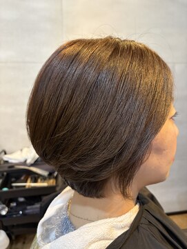 ディアス(DIAS) 艶髪くびれショート