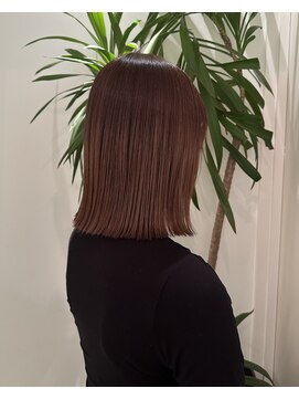 トリッカ シブヤ(TRICCA SHIBUYA) ぱつっとボブ/切りっぱなしボブ/ボブ