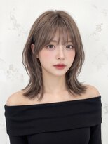 ザ ネイビー(THE NAVY)&nbsp;シアーグレージュレイヤーミディ