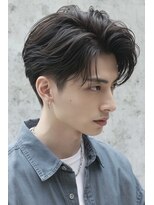 リアンメンズ 青山 表参道(Liun men's)&nbsp;メンズショート　ショートセンターパート　サーフカールパーマ