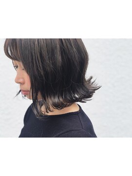シームリー 千田町店(Seemly) スモーキーベージュ