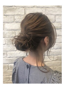 レルテ(Lerte) リラックスウェーブシニヨン