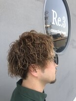 リースリー(Re.3 connecting beauty)&nbsp;ハイトーンスパイラルパーマ