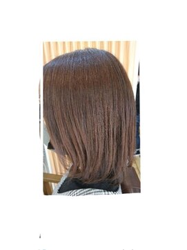 アフティ(afumty) サラ艶ストレート☆