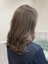 ネオリーブソラ 相模大野店(Neolive sola) 白髪ぼかしハイライト/脱白髪染め