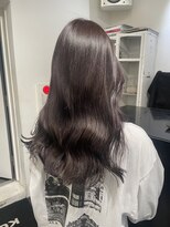 ココ 本八幡(KOKO)&nbsp;黒髪クラゲヘアーオリーブグレー小顔ココアベージュロングヘア