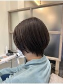 ショートボブ