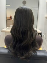 アメリ(ameri)&nbsp;【ameri satomi】韓国ヘア×オリーブグレージュ