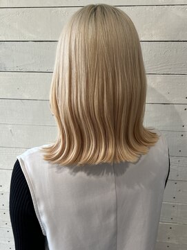 ルノン フィージュ(LUNON fieju) ブロンドカラー/ダブルカラー/韓国/ミディアムヘアー