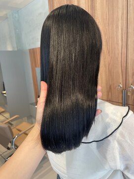 ガリカ 博多(Gallica) 【長まなみ】就活にも◎艶感たっぷりこっくりオリーブグレージュ