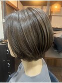 大人ボブスタイルオーガニックグレイカラーアッシュグレージュ色
