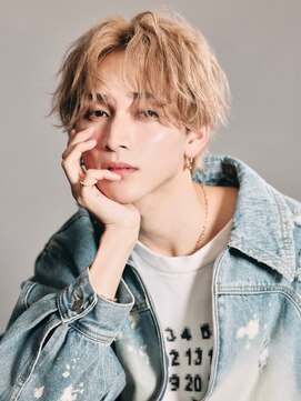 リップスヘアー 渋谷 annex(LIPPS hair) ミルクティーベージュ　センターパート