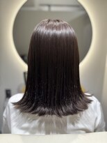 アンサー(answer)&nbsp;メテオで艶感シルバーカラー×ミディアム