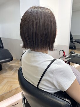 グラフ 銀座(GRAFF) ミニボブ/くびれボブ/グレージュ