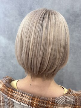 いろあそび 八王子 ホワイトベージュ