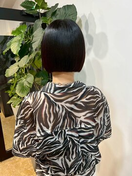 メリー オオサカ(Merly Osaka) カット